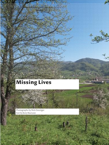 Missing Lives von Brand: Dewi Lewis Publishing